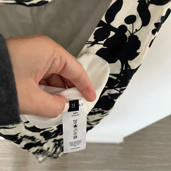 NWT Alohas Sauvage Dress In Garden Print Size M - Picture 4 of 4